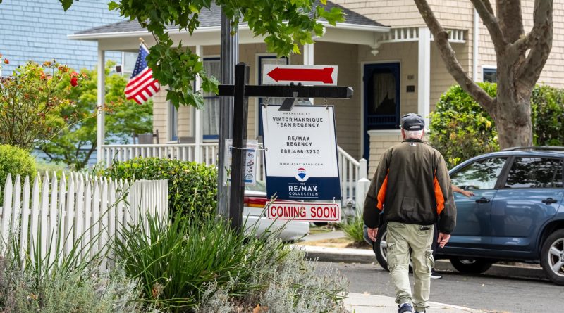 Mortgage rates are rising again